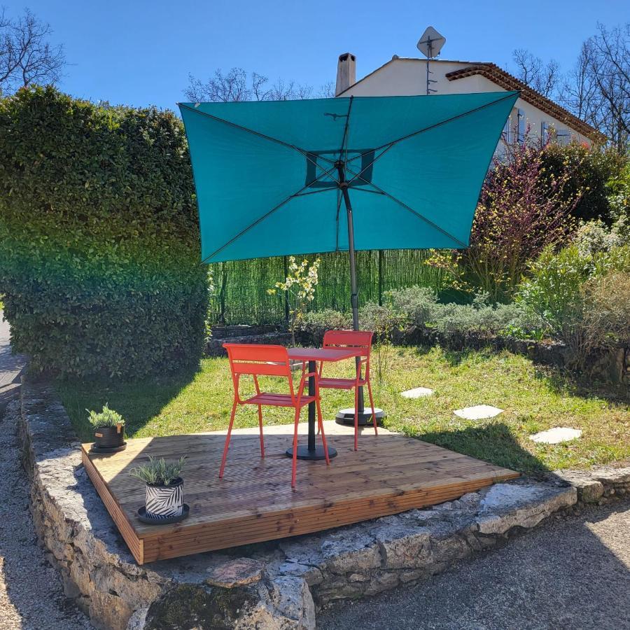 Les Pierres De Cezaire Hotel Saint-Cézaire-sur-Siagne Exterior foto