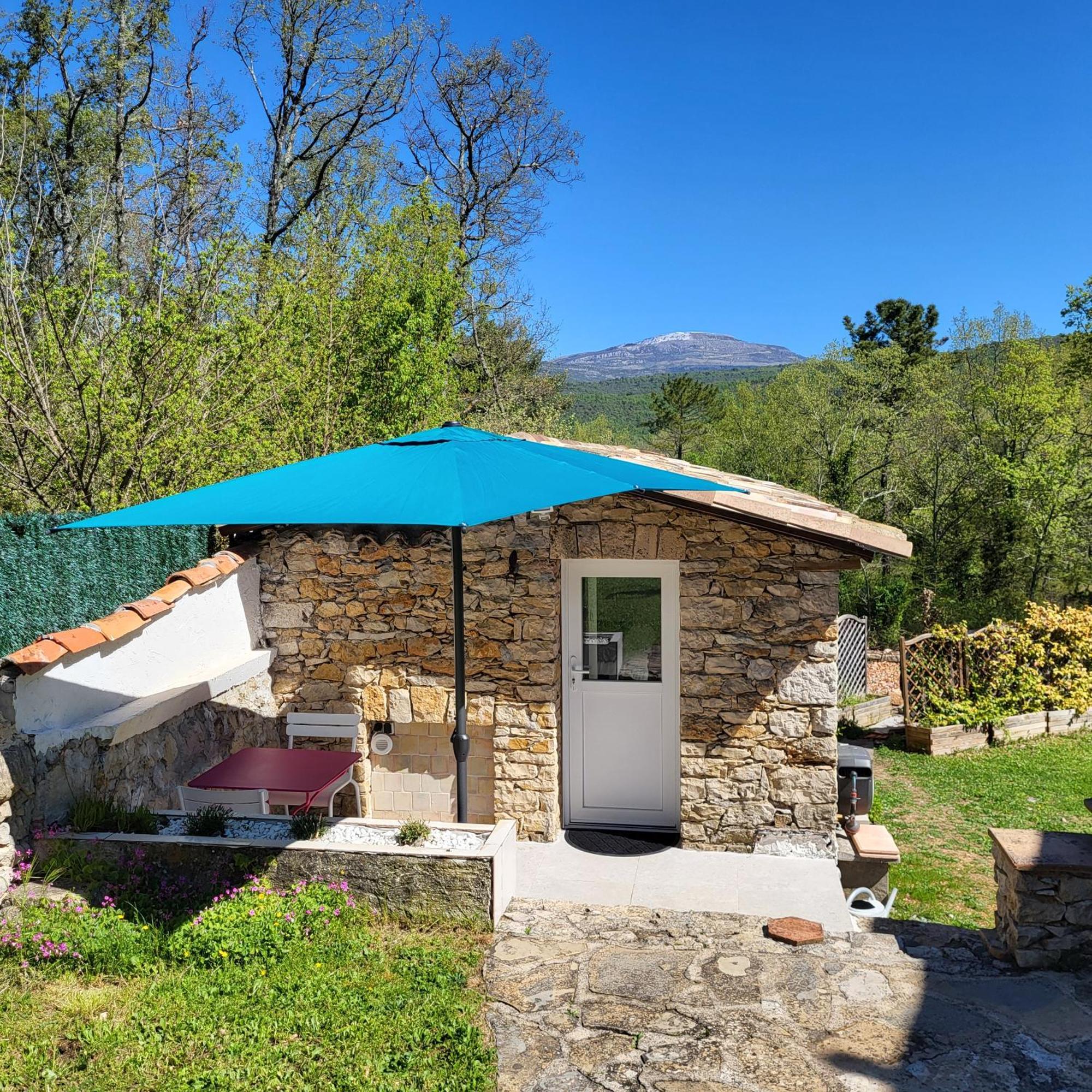 Les Pierres De Cezaire Hotel Saint-Cézaire-sur-Siagne Exterior foto